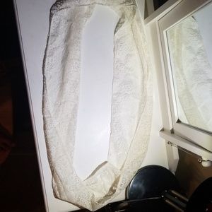 A white lace scarf